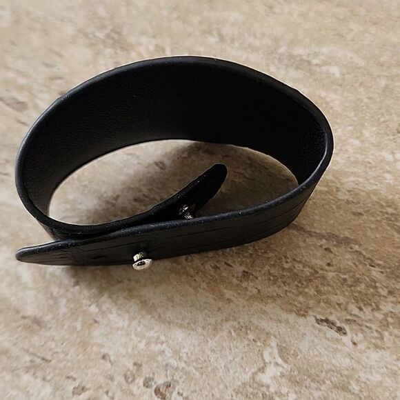 Leather Cuff - Picture 2 of 5